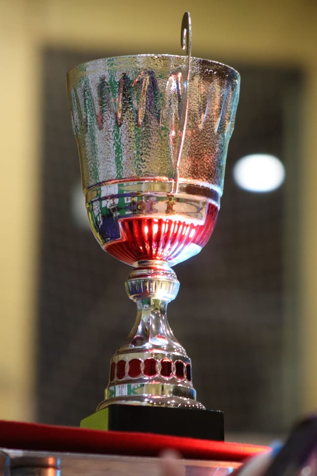 El trofeo de la Copa Habitantes